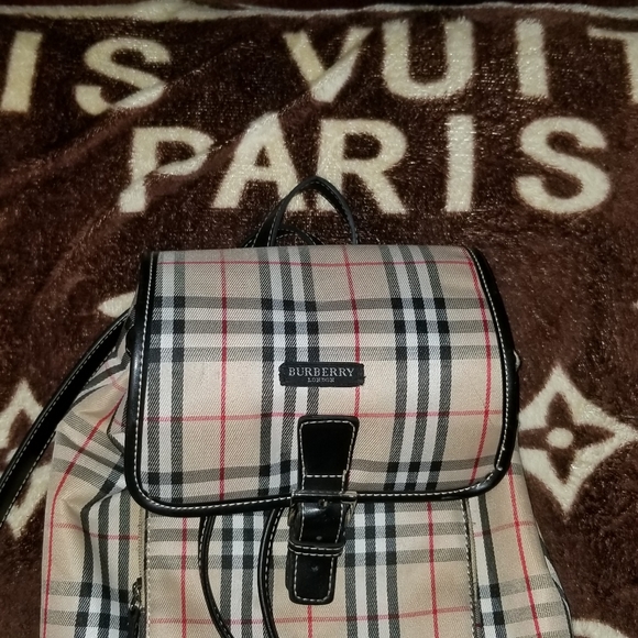 Burberry backpack - Picture 1 of 4